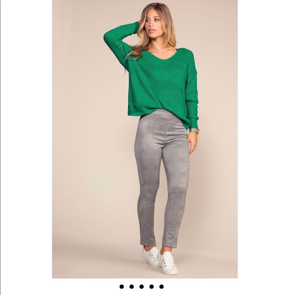 SOLD! Plaid all day leggings